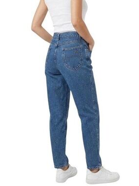Vintage Chic High-Waist Medium Blue Women's Jeans